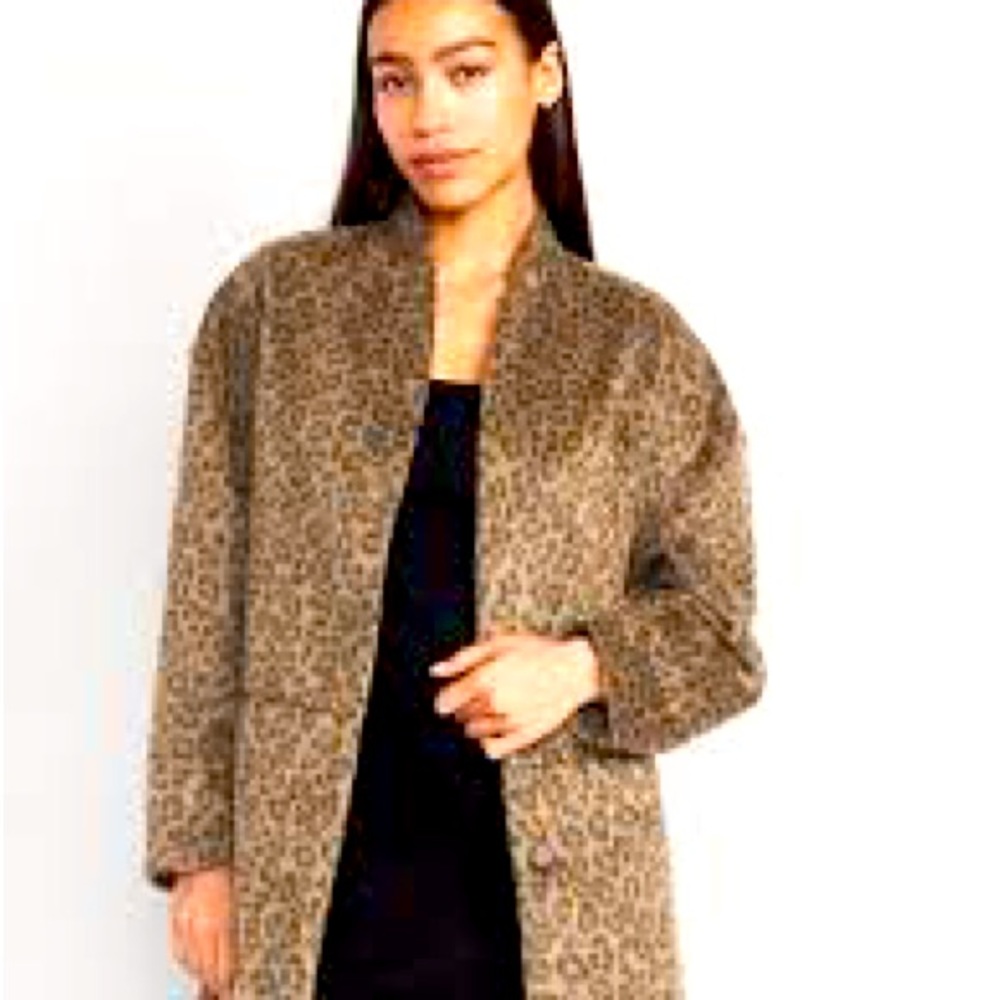 🎀NWT CHEETAH CARDIGAN COAT🎀